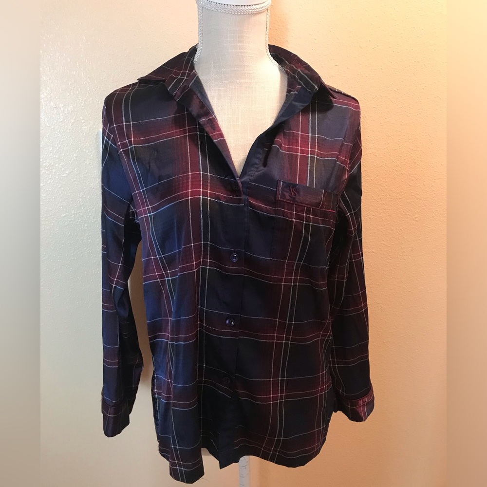 Button up Victoria secret gingham plaid sleep shirt satin oversized comfy shirt